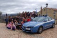 i ragazzi delle scuole e la Polizia 13